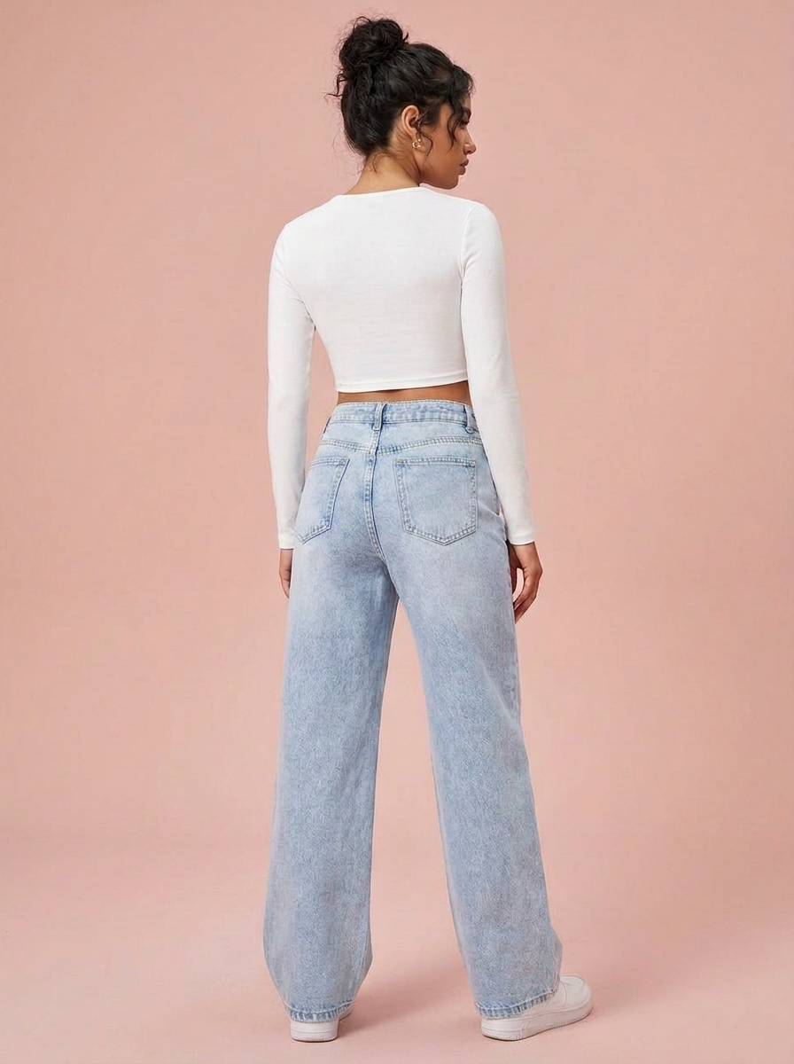 Sculpt Wide Leg BBL Jean in light blue, back view