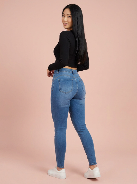 Sculpt Skinny Jean back view showing the lift, slim model