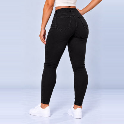 Sculpt Skinny BBL jean in black, back view, hand on hip
