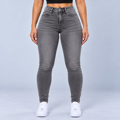 Sculpt Skinny BBL jean in grey, front view
