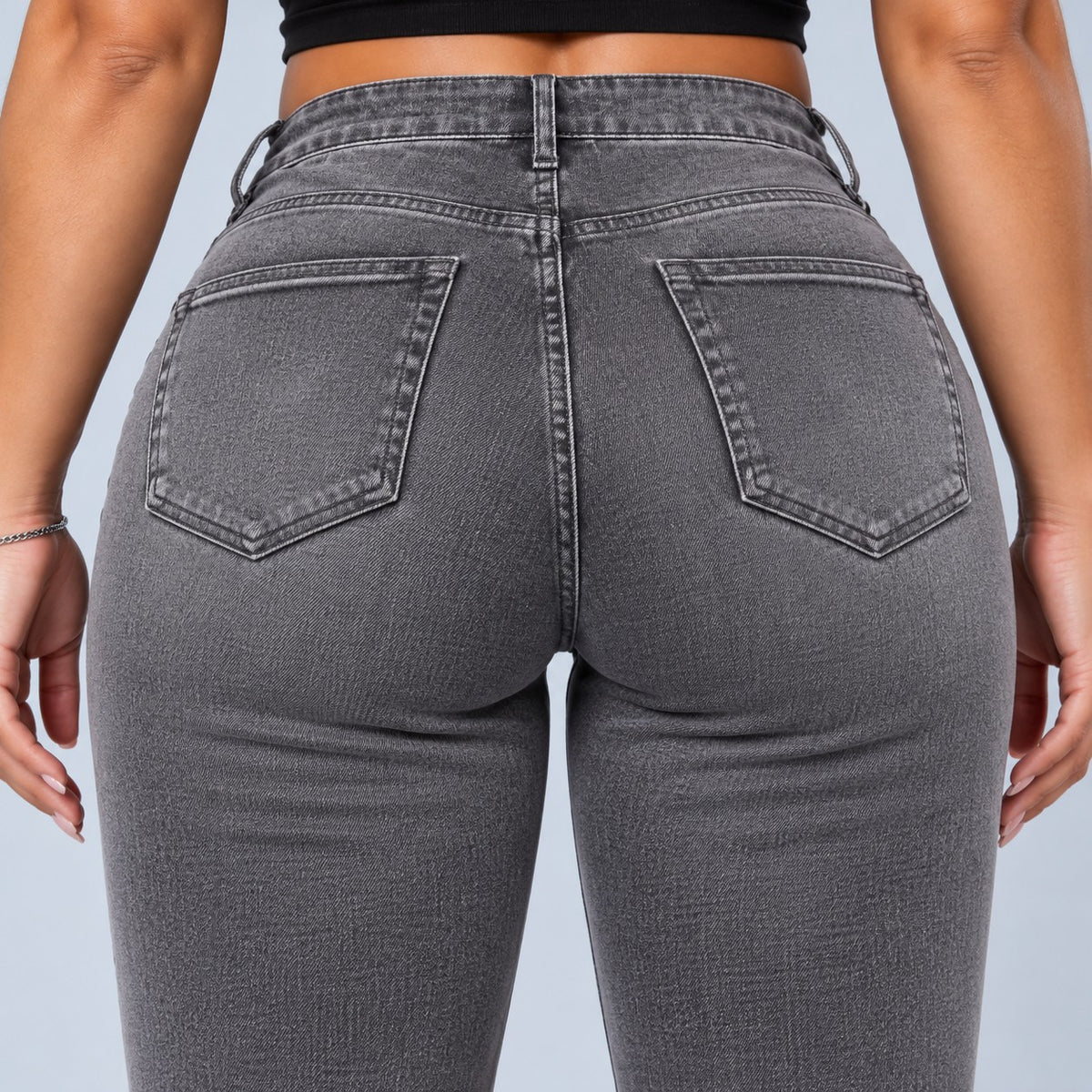 Sculpt Skinny BBL jean in grey, back close-up