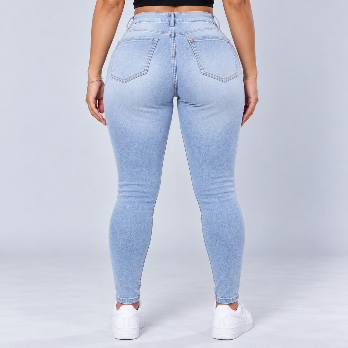 Sculpt Skinny BBL jean in light blue, back view