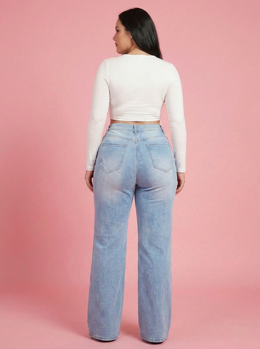 Sculpt Wide Leg BBL Jean in Light blue, back view