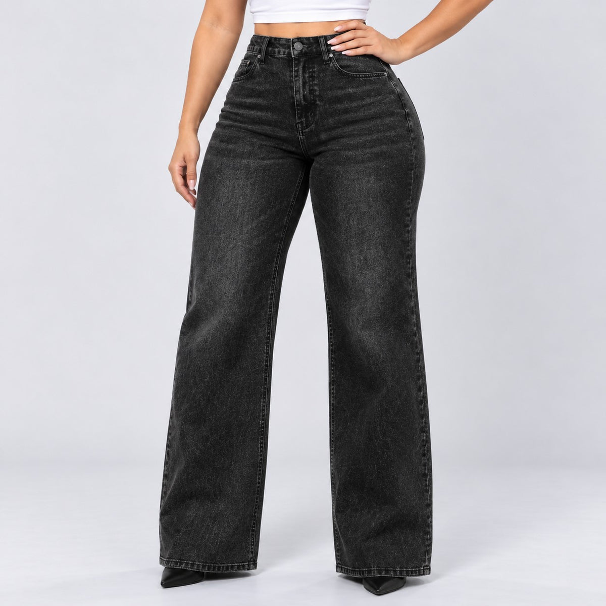 Sculpt Wide Leg BBL jean in black, front view, hand on hip