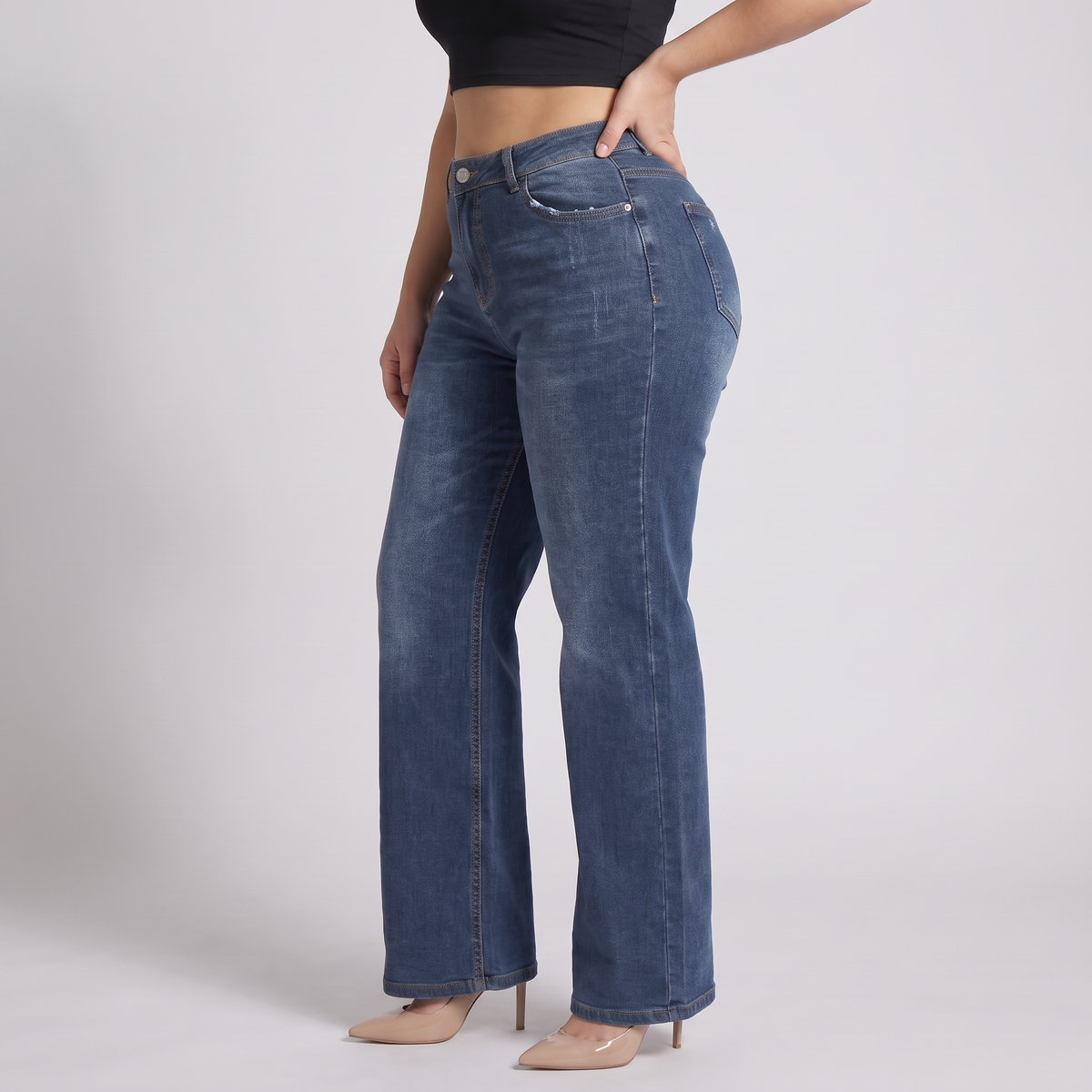 Sculpt Wide Leg BBL jean in dark blue, three-quarter front view
