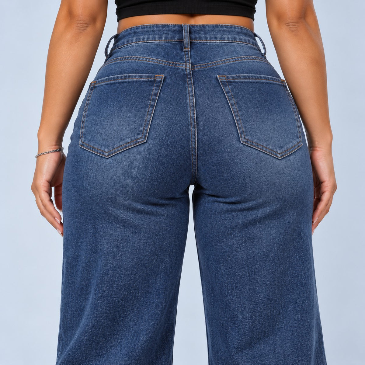 Sculpt Wide Leg BBL jean in dark blue, back close-up