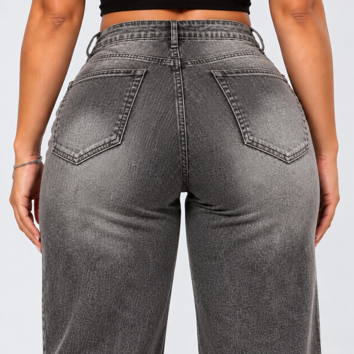 Sculpt Wide Leg BBL jean in grey, back close-up