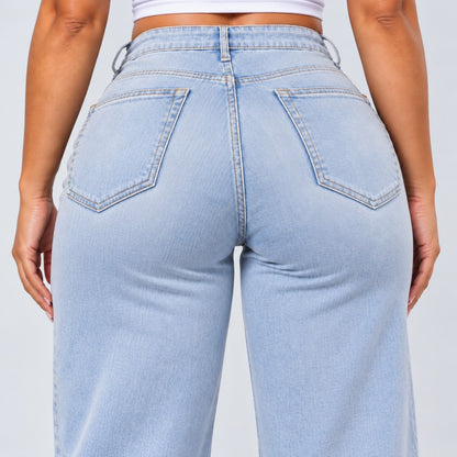 Sculpt Wide Leg BBL jean in light blue, back close-up