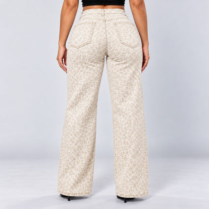 Sculpt Wide Leg BBL jean in white leopard, back view